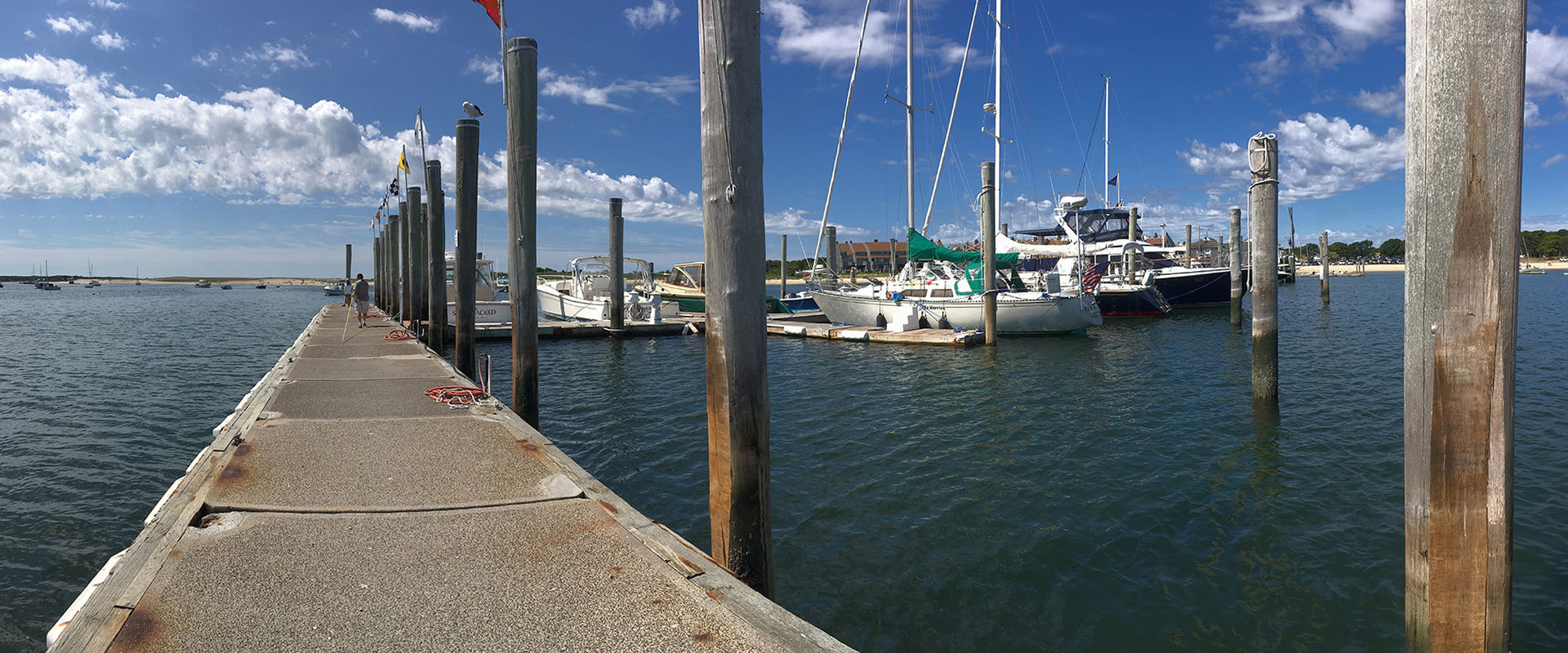 Hyannis Yacht Club 16